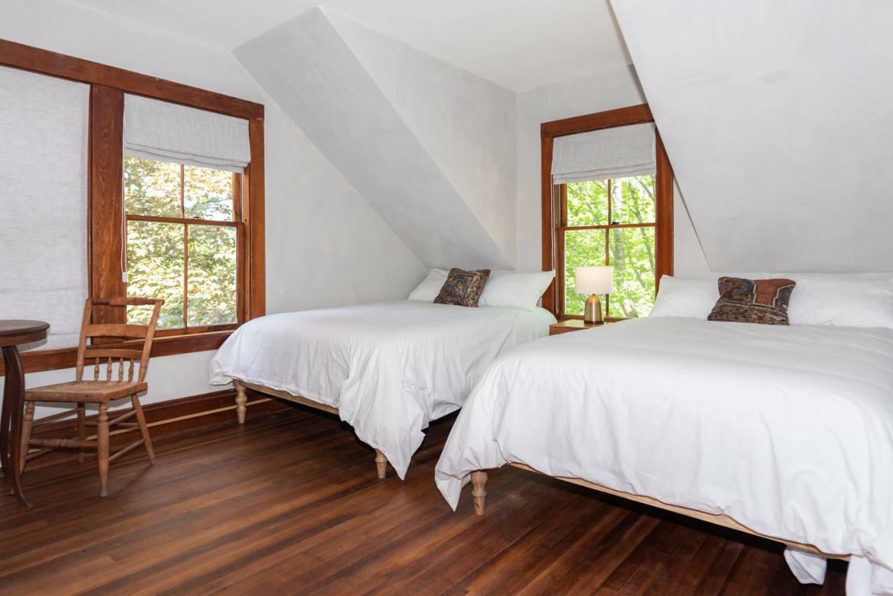 The Brooklin Inn Bagian luar foto